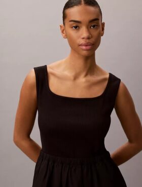 Rochie midi cu volane