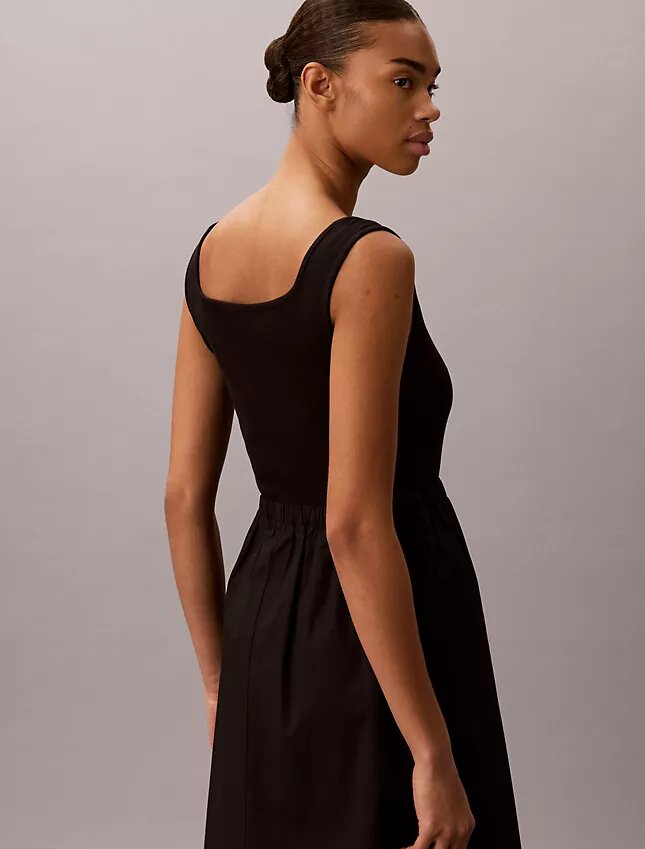 Rochie midi cu volane Rochie midi cu volane