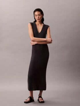 Rochie midi din tricot fără mâneci