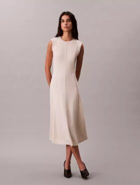 Rochie midi din tricot moale