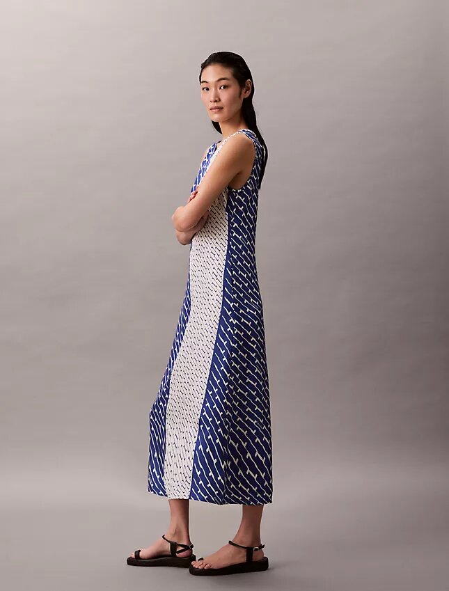 Rochie midi din twill de viscoză imprimat Rochie midi din twill de viscoză imprimat