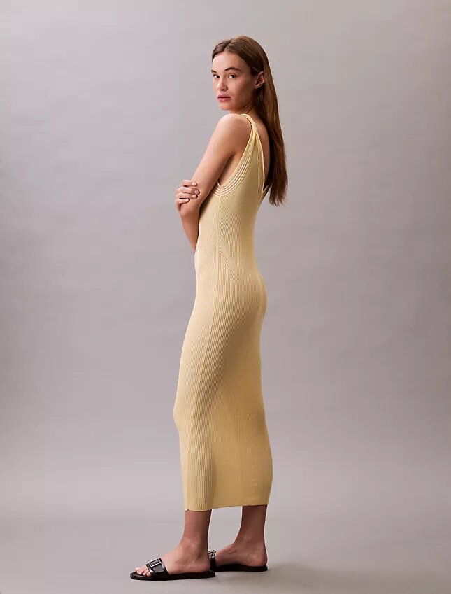 Rochie midi din viscoză cu nervuri Rochie midi din viscoză cu nervuri