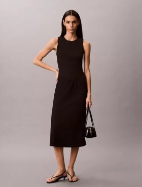 Rochie midi evazată