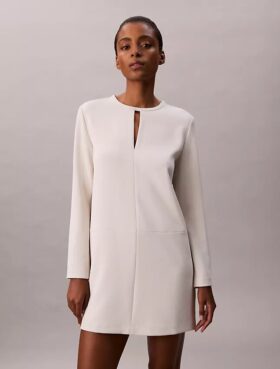 Rochie mini croită din crep