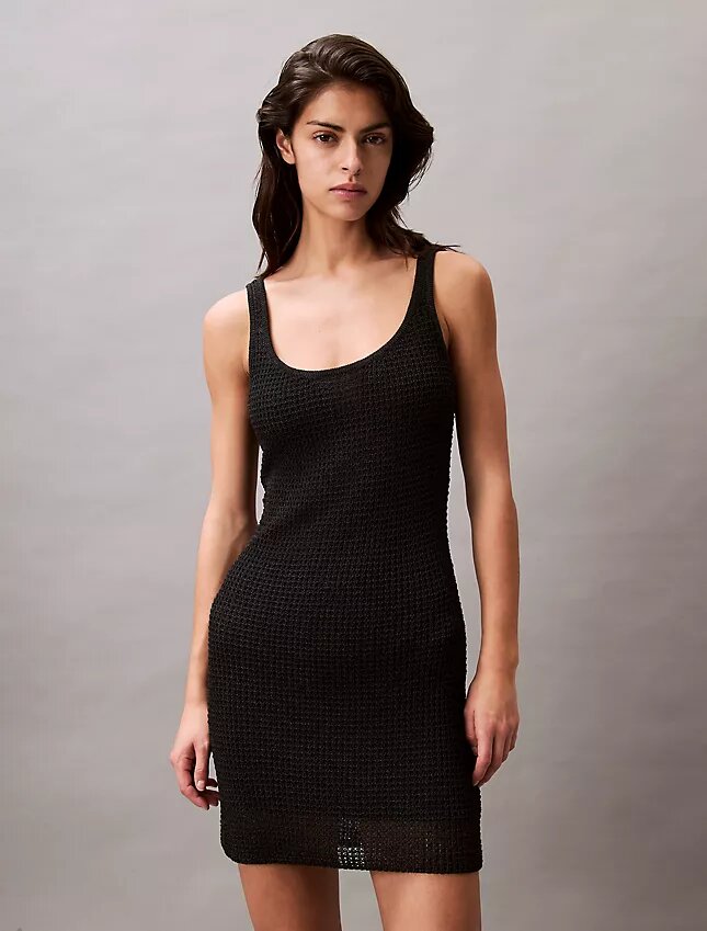 Rochie mini cu cusături de pulover Rochie mini cu cusături de pulover