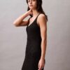Rochie mini cu cusături de pulover Rochie mini cu cusături de pulover