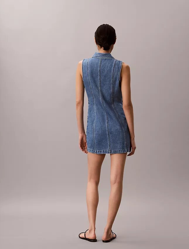 Rochie mini cu cusături din denim Rochie mini cu cusături din denim