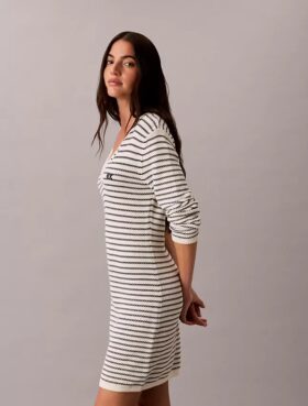 Rochie mini cu dungi și nervuri