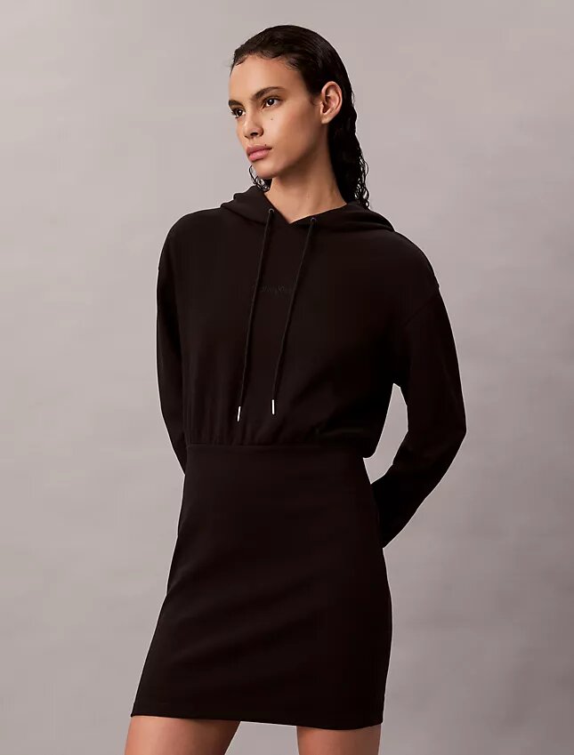 Rochie mini cu glugă Rochie mini cu glugă