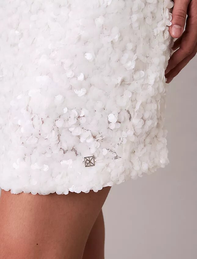 Rochie mini cu paiete Rochie mini cu paiete