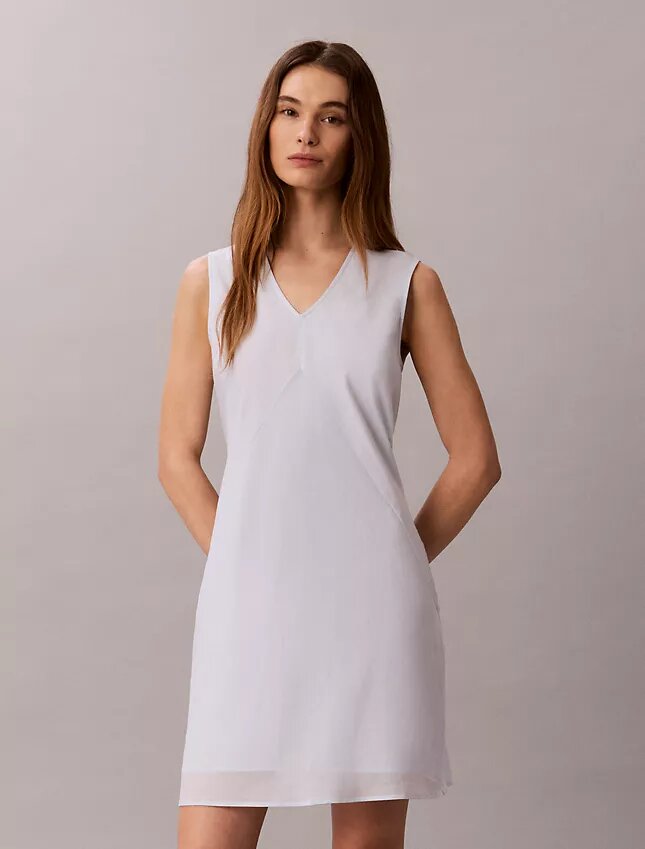 Rochie mini din bumbac cu decolteu în V Rochie mini din bumbac cu decolteu în V