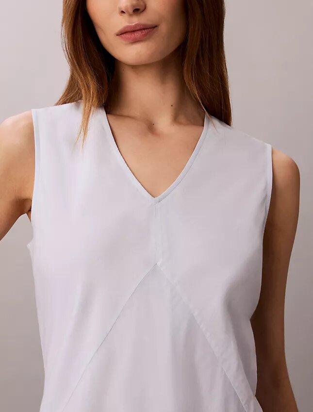 Rochie mini din bumbac cu decolteu în V Rochie mini din bumbac cu decolteu în V