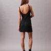 Rochie mini fără mâneci, croșetată, cu mărgele