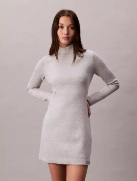 Rochie mini slim din țesătură fină