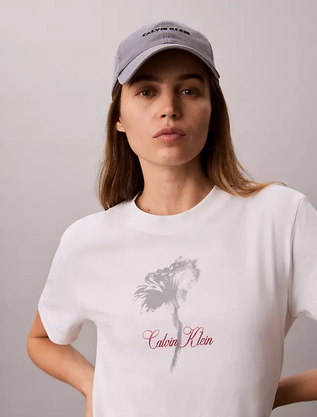 Rochie mini tip tricou cu imprimeu floral Rochie mini tip tricou cu imprimeu floral