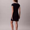 Rochie tip tricou pentru bebeluși cu gât rotund și logo 1989 Rochie tip tricou pentru bebeluși cu gât rotund și logo 1989