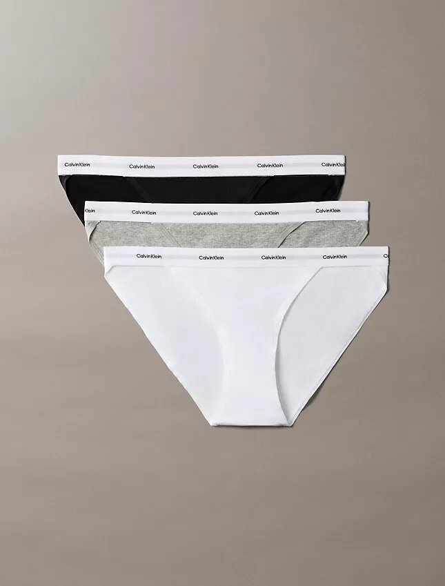 Set de 3 bikini cu șnur din bumbac elastic cu nervuri Set de 3 bikini cu șnur din bumbac elastic cu nervuri