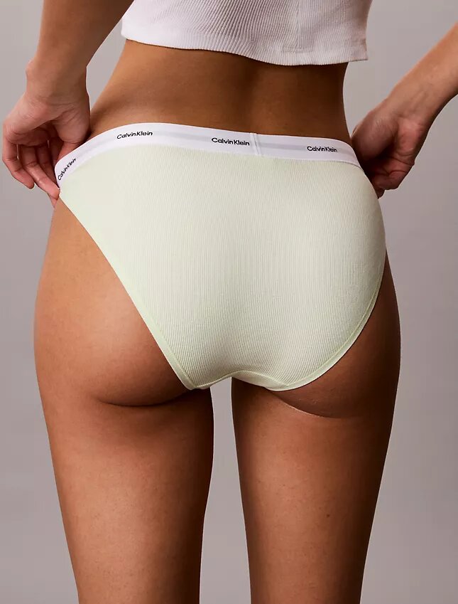 Set de 3 bikini cu șnur din bumbac elastic cu nervuri Set de 3 bikini cu șnur din bumbac elastic cu nervuri