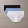 Set de 3 chiloți hipster din microfibră elastică cu dantelă Set de 3 chiloți hipster din microfibră elastică cu dantelă