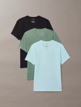 Set de 3 tricouri slim fit cu guler în V din amestec de Cotton Stretch Set de 3 tricouri slim fit cu guler în V din amestec de Cotton Stretch