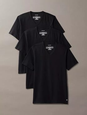 Set de 3 tricouri slim fit cu guler în V din amestec de Cotton Stretch Set de 3 tricouri slim fit cu guler în V din amestec de Cotton Stretch