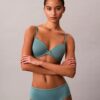 Sutien Attraction cu căptușeală ușoară și acoperire perfectă Sutien Attraction cu căptușeală ușoară și acoperire perfectă