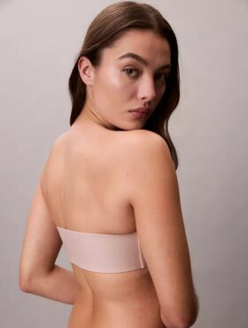 Sutien Perfectly Fit fără bretele cu potrivire perfectă