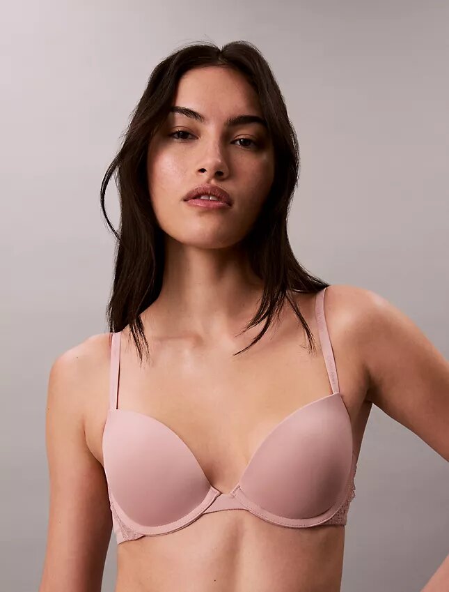 Sutien Push-Up cu decolteu adânc Sutien Push-Up cu decolteu adânc