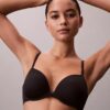 Sutien Push-Up cu decolteu adânc, care se potrivește perfect
