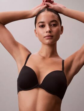 Sutien Push-Up cu decolteu adânc, care se potrivește perfect