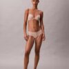 Sutien Push-Up cu decolteu adânc, care se potrivește perfect