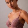 Sutien senzual din dantelă elastică, Unlined, cu acoperire completă Sutien senzual din dantelă elastică, Unlined, cu acoperire completă