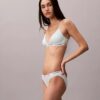 Sutien triunghiular cu nervuri Carousel, ușor căptușit Sutien triunghiular cu nervuri Carousel, ușor căptușit