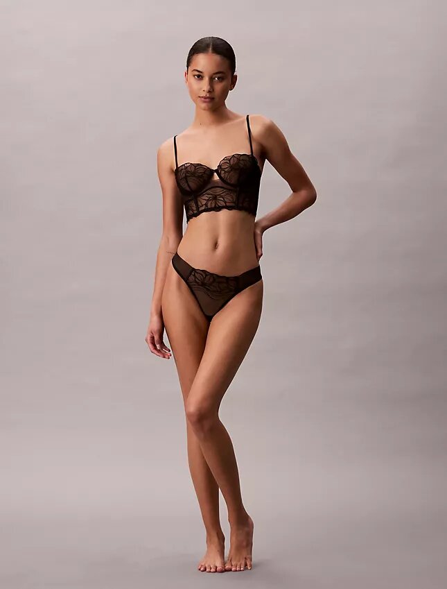 Thong Ck Black dantelă florală neagră Thong Ck Black dantelă florală neagră