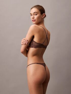 Thong Ck Black dantelă florală neagră