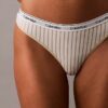Thong cu logo iconic