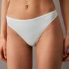 Thong cu potrivire perfectă
