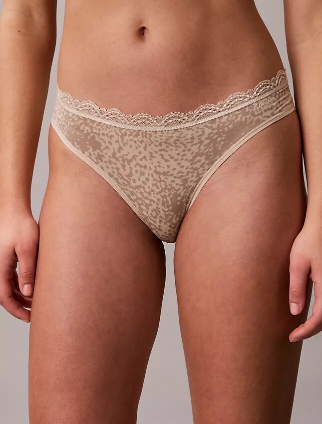 Thong din microfibră elastică cu dantelă, pachet de 3 Thong din microfibră elastică cu dantelă, pachet de 3
