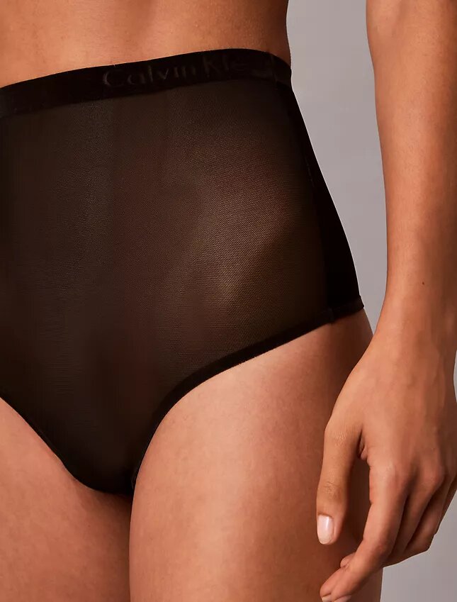 Thong minimalistă din plasă cu talie înaltă Thong minimalistă din plasă cu talie înaltă