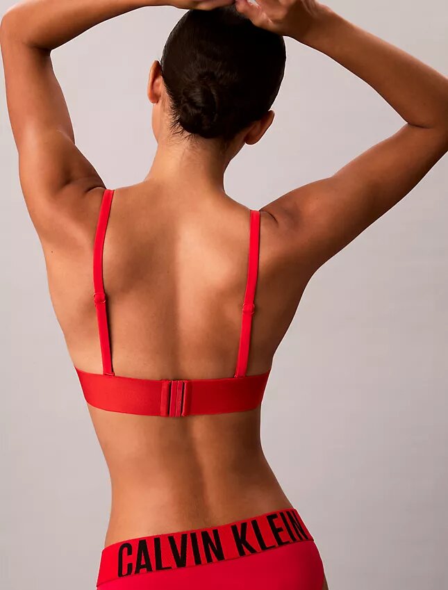 Top de bikini triunghiular Intense Power Swim Top de bikini triunghiular Intense Power Swim