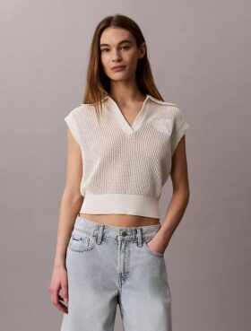 Top scurt croșetat cu Monogram