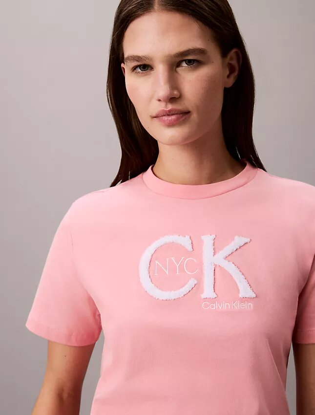 Tricou clasic cu grafică Monogram Nyc Tricou clasic cu grafică Monogram Nyc