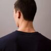Tricou clasic cu guler în V Liquid Touch