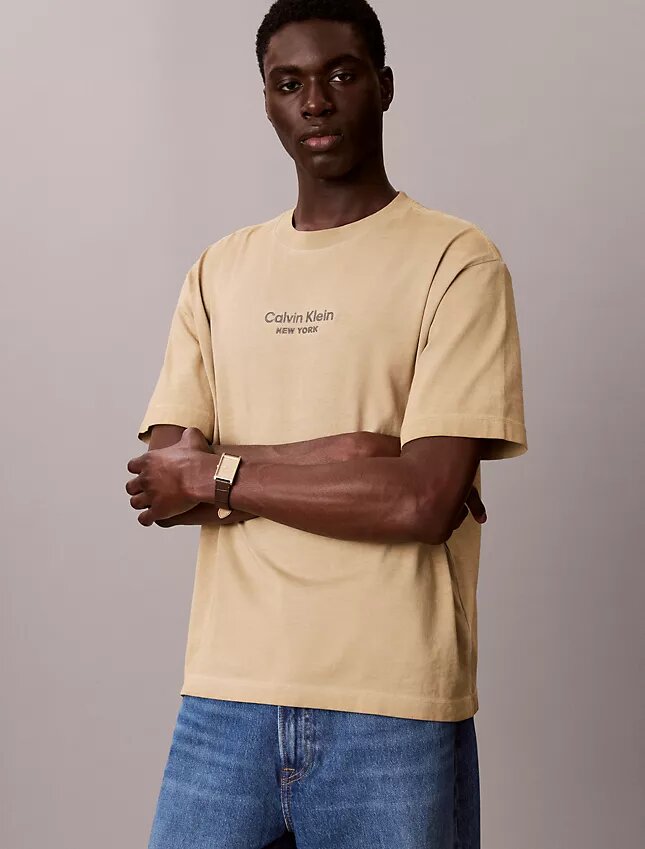 Tricou clasic cu guler rotund și logo decolorat Tricou clasic cu guler rotund și logo decolorat