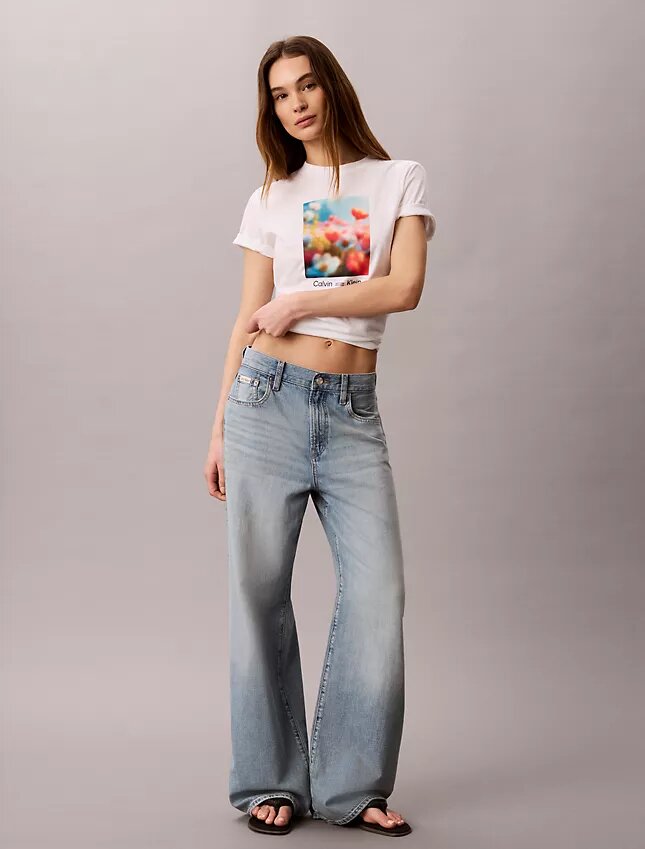 Tricou clasic cu imprimeu floral Tricou clasic cu imprimeu floral