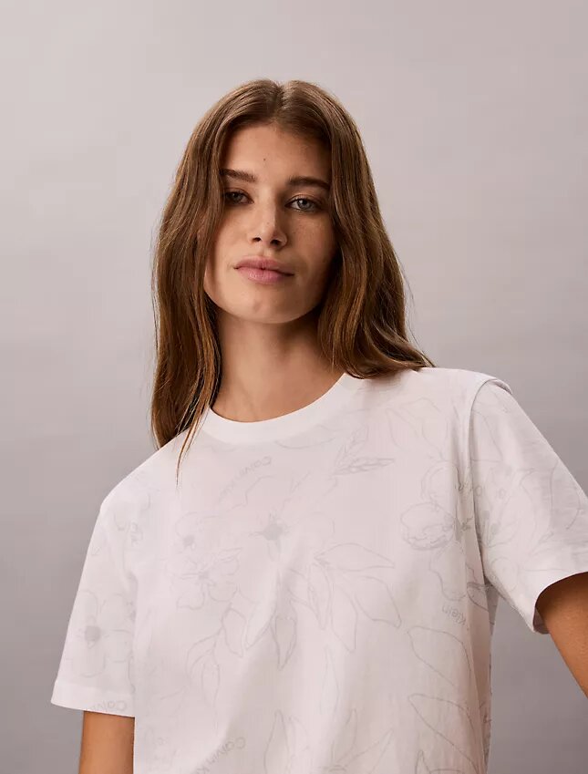 Tricou clasic cu imprimeu floral Tricou clasic cu imprimeu floral