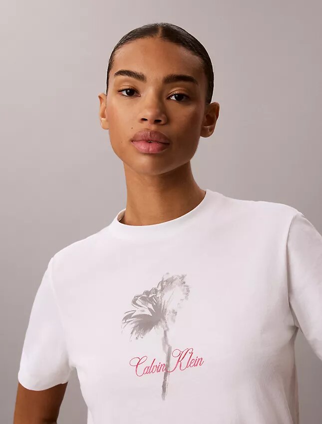 Tricou clasic cu imprimeu floral Tricou clasic cu imprimeu floral