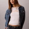 Tricou clasic cu logo din fetru Tricou clasic cu logo din fetru