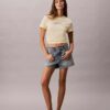 Tricou clasic cu logo din fetru Tricou clasic cu logo din fetru