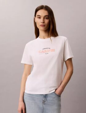 Tricou clasic cu logo grafic îndrăzneț